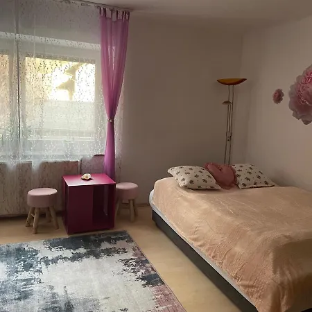 Berg & Апартаменты *